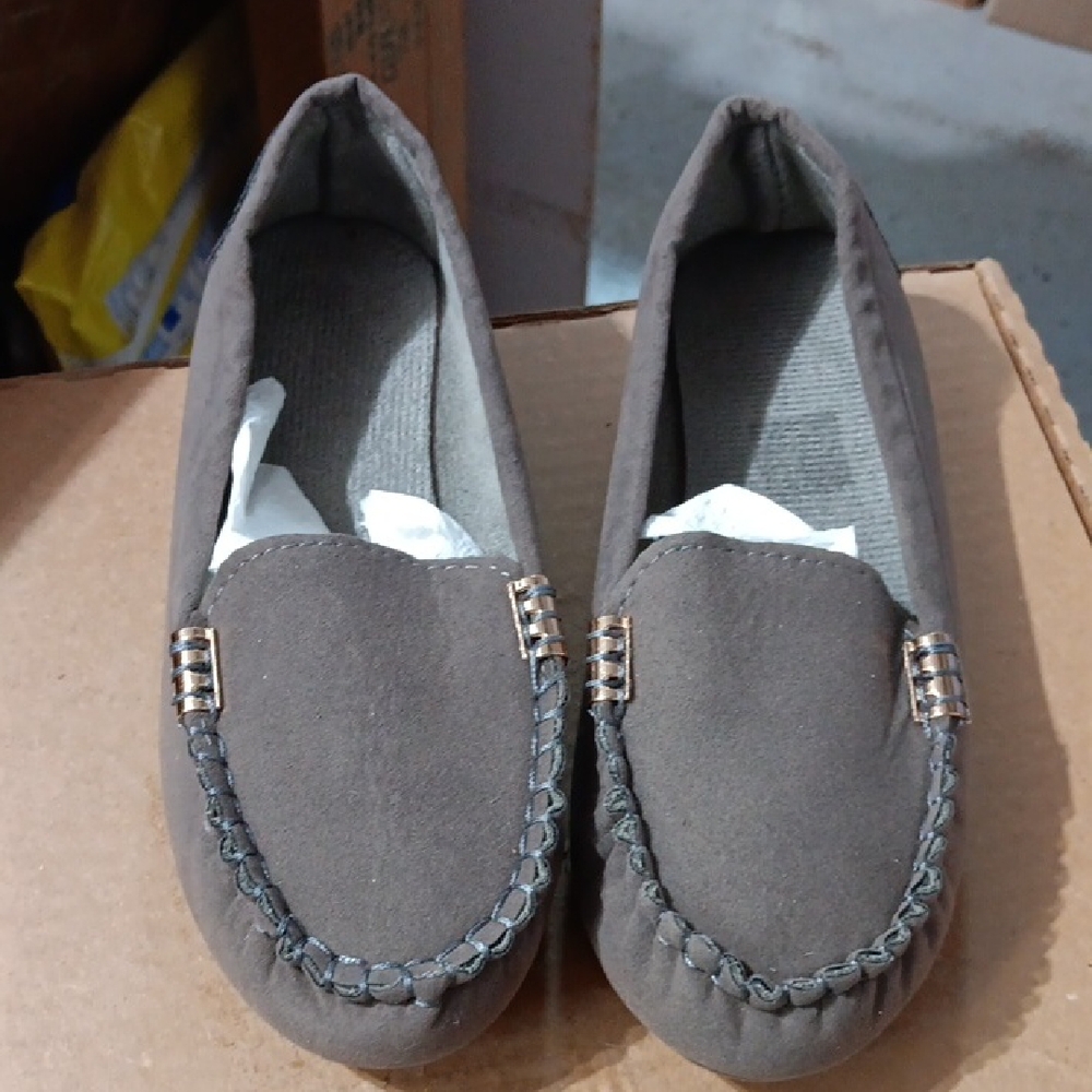 Classic Brown Women's Moccasins